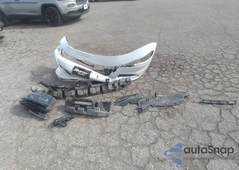 2016 Dodge Charger Sxt z USA, uszkodzony, nr VIN 2C3CDXHG8GH204079